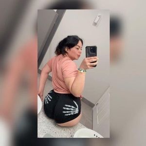 Meet your Posher, Lis